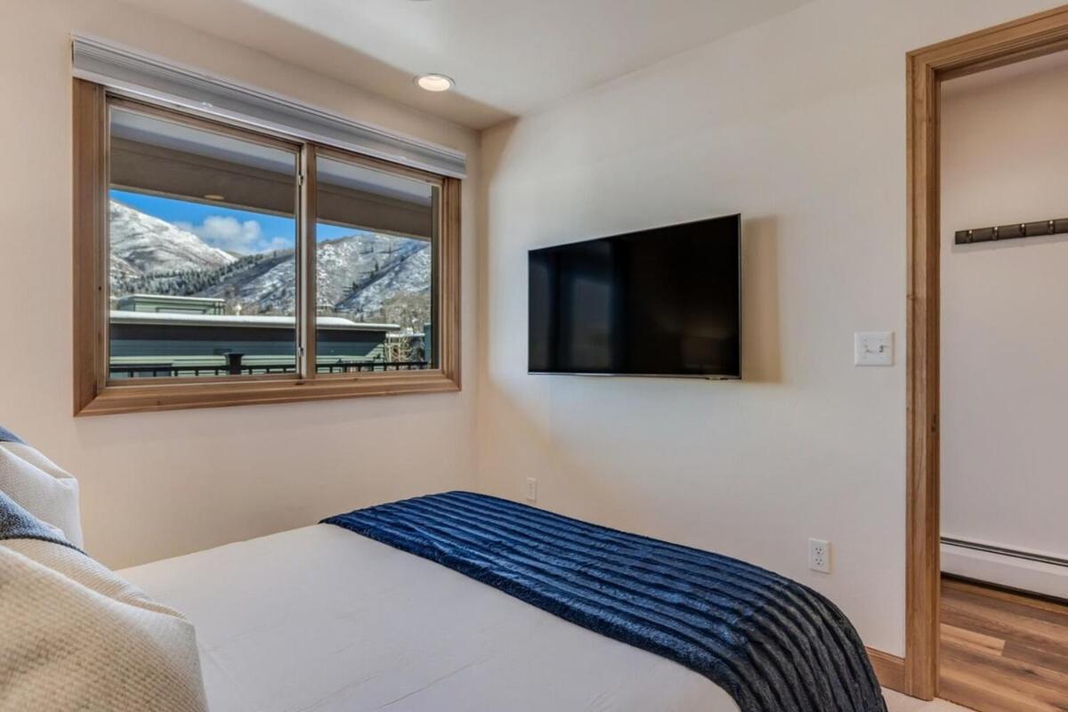 New Listing 2Br 2Ba Condo - Mountain Views แอสเพ็น ภายนอก รูปภาพ
